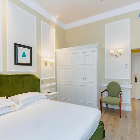 Fh55 Calzaiuoli ホテル