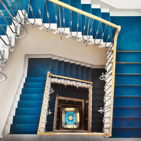 ホテル Fh55 Calzaiuoli 4*