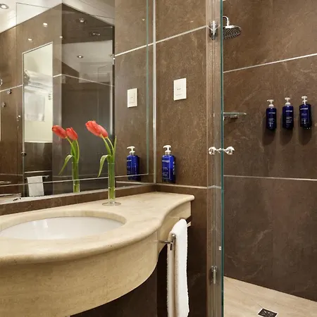Fh55 Calzaiuoli Hotel 4*