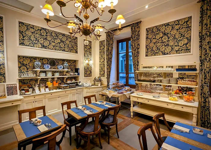 Fh55 Calzaiuoli Ξενοδοχείο 4*