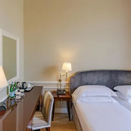 Hotel Fh55 Calzaiuoli Florence