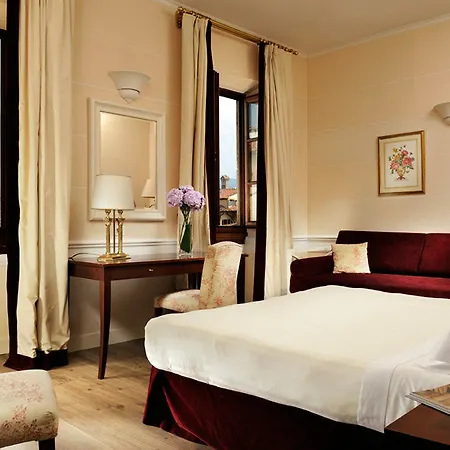 Fh55 Calzaiuoli Hotel 4*